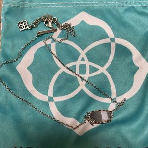 Kendra Scott necklace